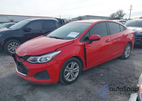 2019 Chevrolet Cruze Ls z USA, uszkodzony, nr VIN 1G1BC5SM1K7126853